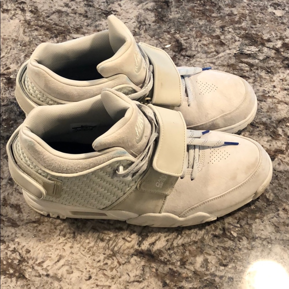 Nike Air Cruz trainers